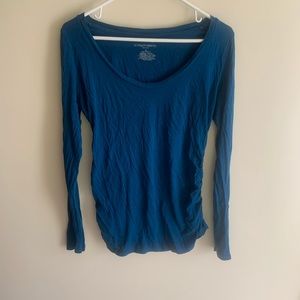 Long sleeve maternity shirt